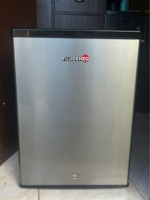 Fujidenzo Refrigerator (used)