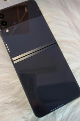 Samsung fold 3 256GB