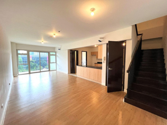 A Bright and Spacious Condo for Sale in BGC, Taguig City