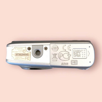 Vintage Digicam Canon / Canon Powershot A480 Digital Camera