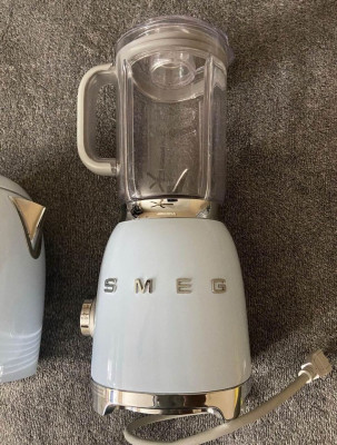 SMEG 50's Retro Style Aesthetic-Speeds Blender