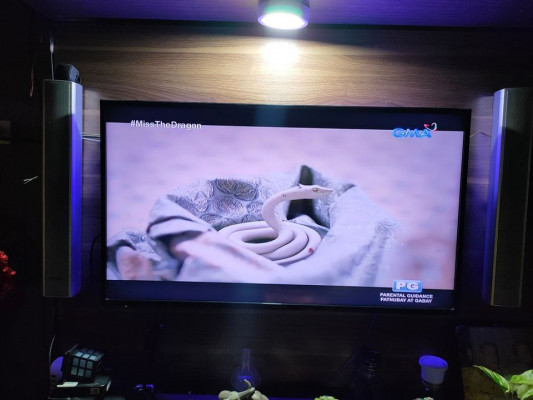 SHARP AQUOS 40inch LED TV