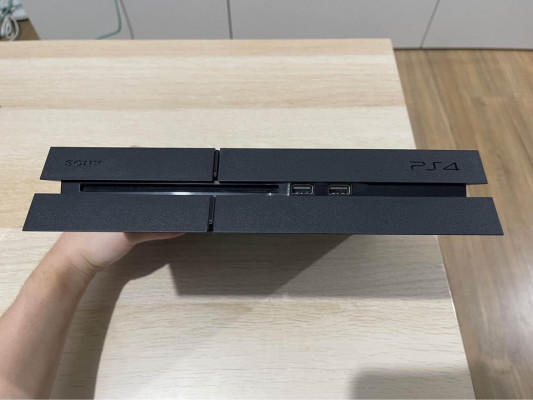 PS4 1TB with Controller (CUH 1206B)