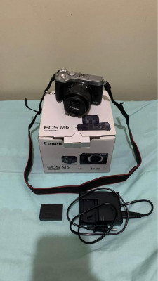 Canon EOS M6