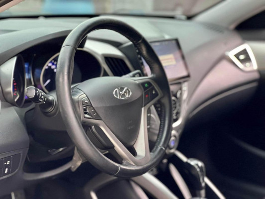 2013 Hyundai veloster