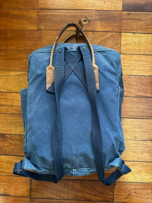 Fjall Raven Navy Medium Backpack