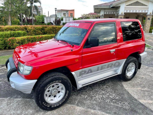 2004 Mitsubishi pajero “field master”