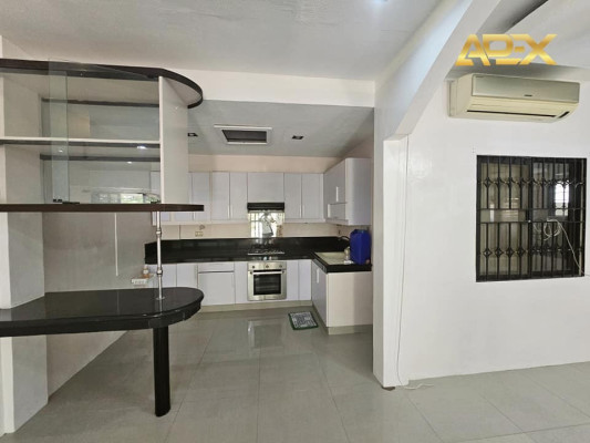 HOUSE AND LOT IN MANDURRIAO