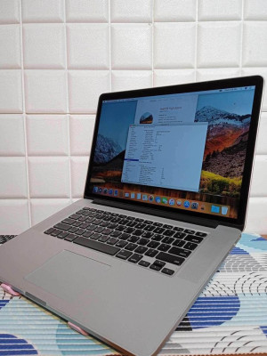 Macbook Pro ( 15inch 2013 )