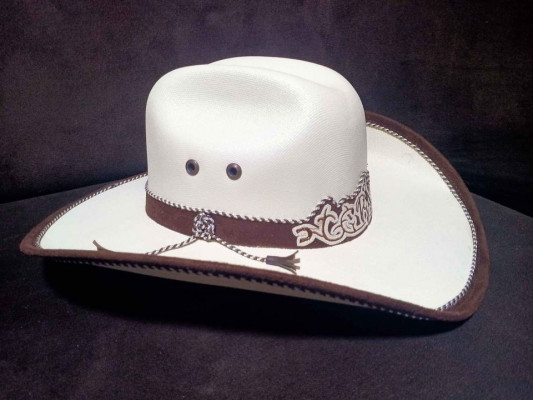 COWBOY/WESTERN HAT FOR SALE