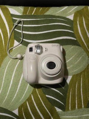 Fujifilm instax camera