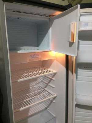 REFRIGERATOR