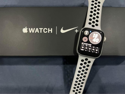 Apple Watch Series 4