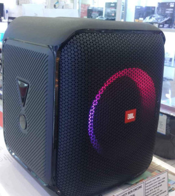 JBL PARTYBOX ENCORE ESSENTIAL