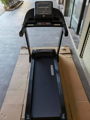 HARDCORE Motorized Treadmill 3.5 HP