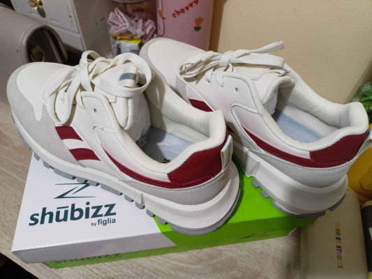 Shubizz Sneaker Shoes