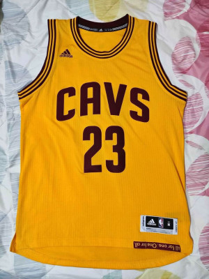 Jersey cavs 23 LeBron