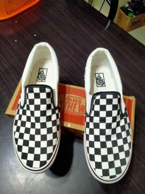 For Sale Vans Shoes