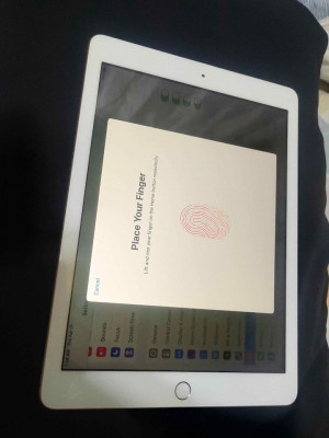 IPAD 6TH GENERATION 128GB