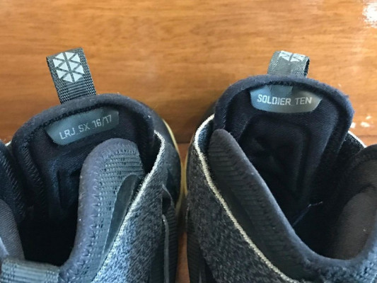 For Sale Only : Pre-loved Nike Lebron Zoom Soldier X black gum