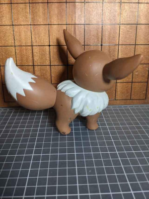 Pokemon Eevee Tomy Vinyl Figure