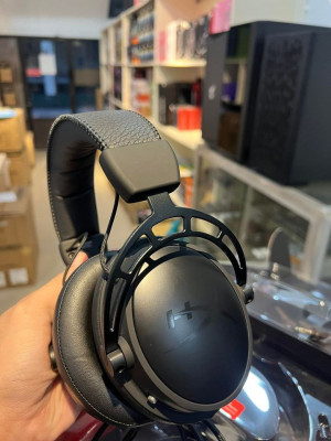 HyperX Cloud Alpha S