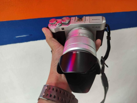 Fujifilm X-A3