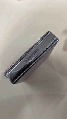 Samsung ZFlip4