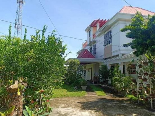 HOUSE AND LOT FOR SALE