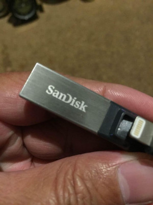 sandisk ixpand flash drive 64gb original for apple