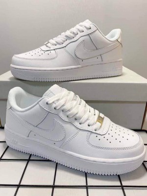 Airforce 1 “ TRIPLE WHITE”