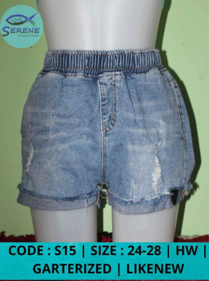 DENIM SHORTS