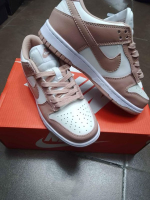 Sb Dunk Low (Women Shoes)