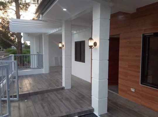 HOUSE AND LOT FOR SALE (Tagaytay)