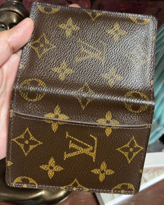 Cardholder Monogram