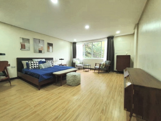 Brand New Sizable Townhouse for Sale in Sacred Heart, Quezon City