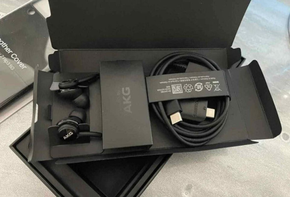 l Samsung Galaxy Z Flip3 5G SM-F711B - 256GB