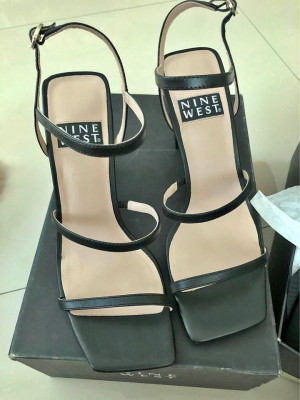 Nine west Gabelle black