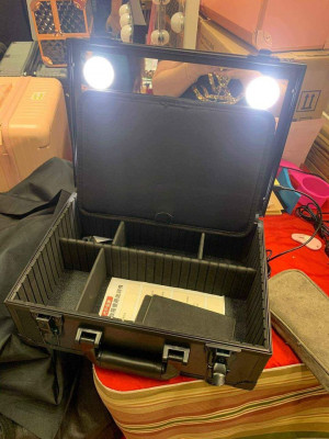 Make up box with lights