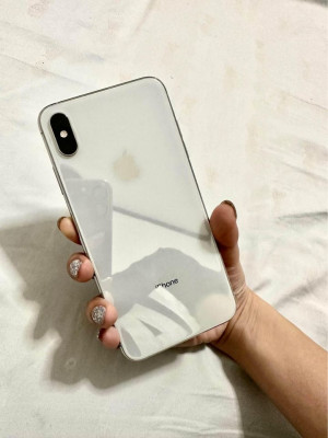IPHONE XS MAX