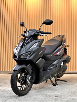 Click 160 2024 model