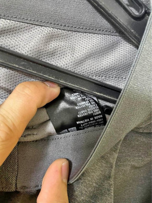 Uniqlo Smart Ankle pants