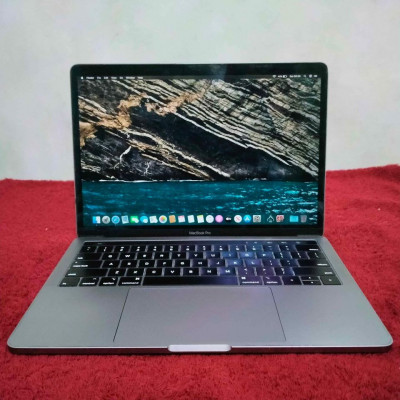 Macbook Pro 2019 13-inch 8GB RAM 256SSD STORAGE
