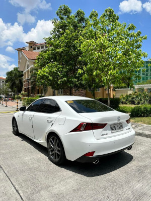 2016 Is 350 F sport edition