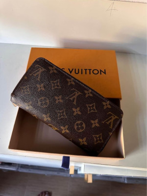 Lv Zippy Wallet