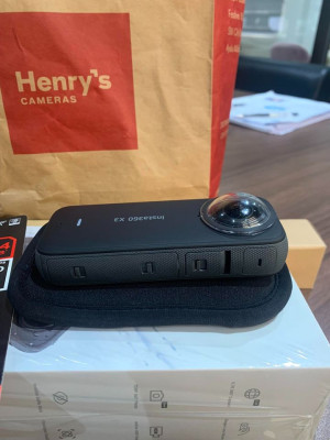 Insta 360 x3 64gb with Invisible Stick (with Original Official Receipt and Box)