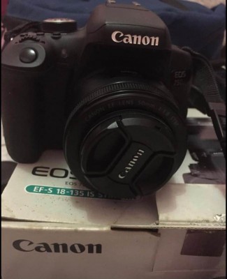 canon D750