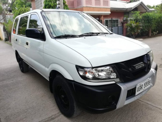 2015 ISUZU CROSSWIND 2.5L XL DIESEL