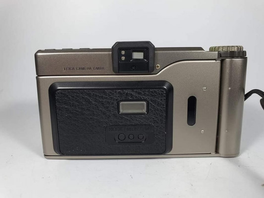 Leica minilux 40mm 2.4