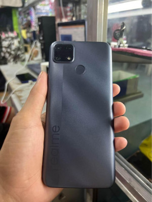 realme c25s